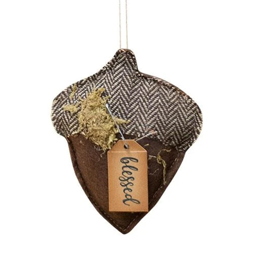 Set of 3 Felt Fall Ornaments - leaves and acorn - Image 4