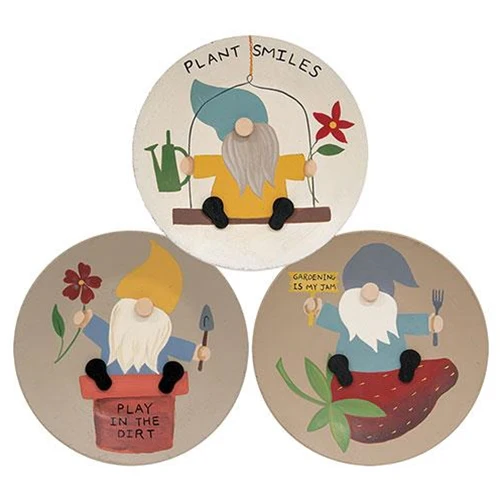 ๐ Set of 3 Gardening Gnome Decorative Plates - Image 2