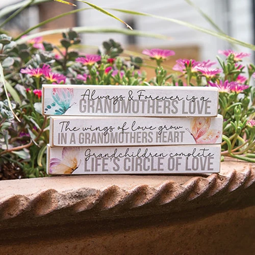 Set of 3 Grandmother Butterfly Mini Stick Signs - Image 2
