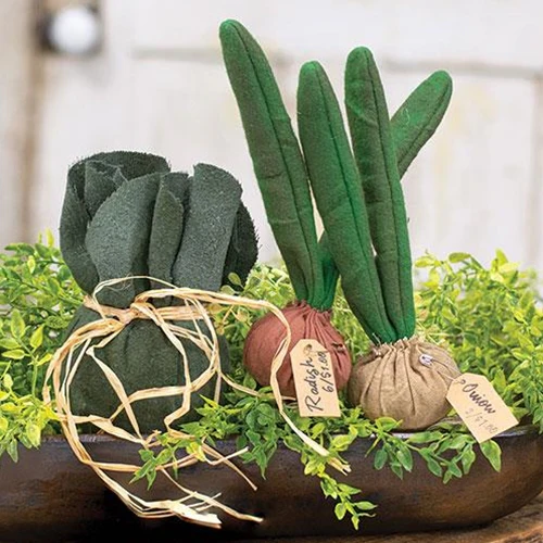Set of 3 Lettuce Radish and Onion Fabric Vegetables - Image 2