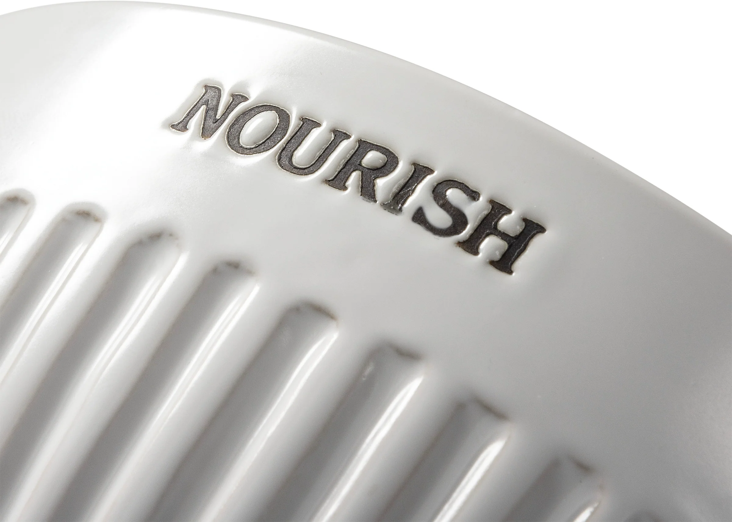 💙 Set of 3 Nourish Enjoy Eat Ceramic Bowls with Lids - Image 2