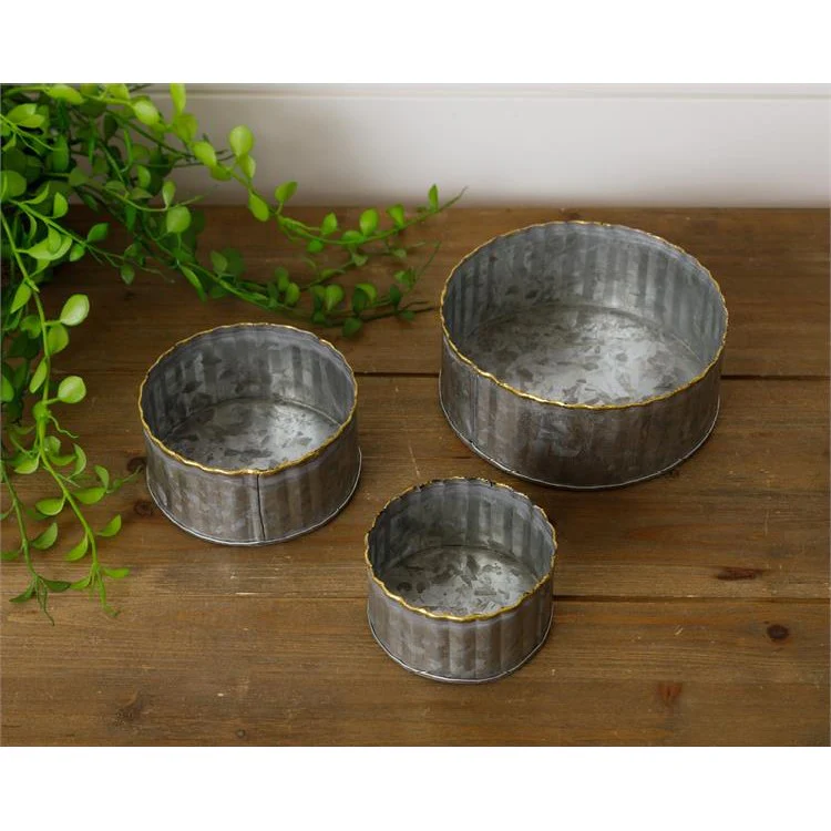 Set of 3 Round Galvanized Mini Containers With Gold Welding