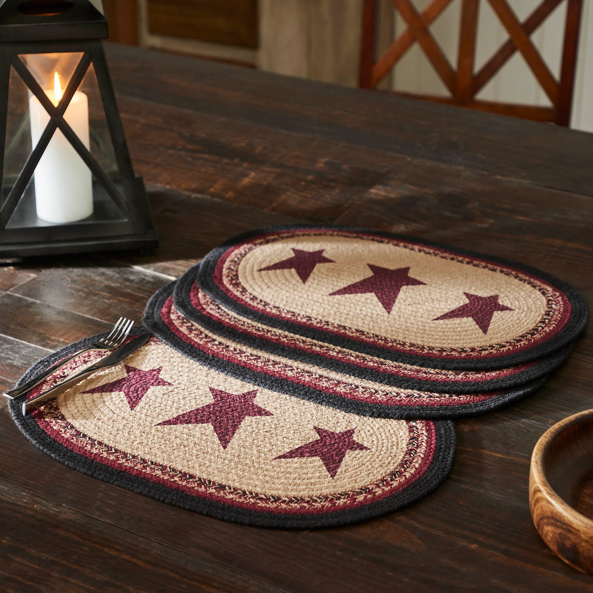 Set of 4 Connell Stencil Stars Oval Placemats