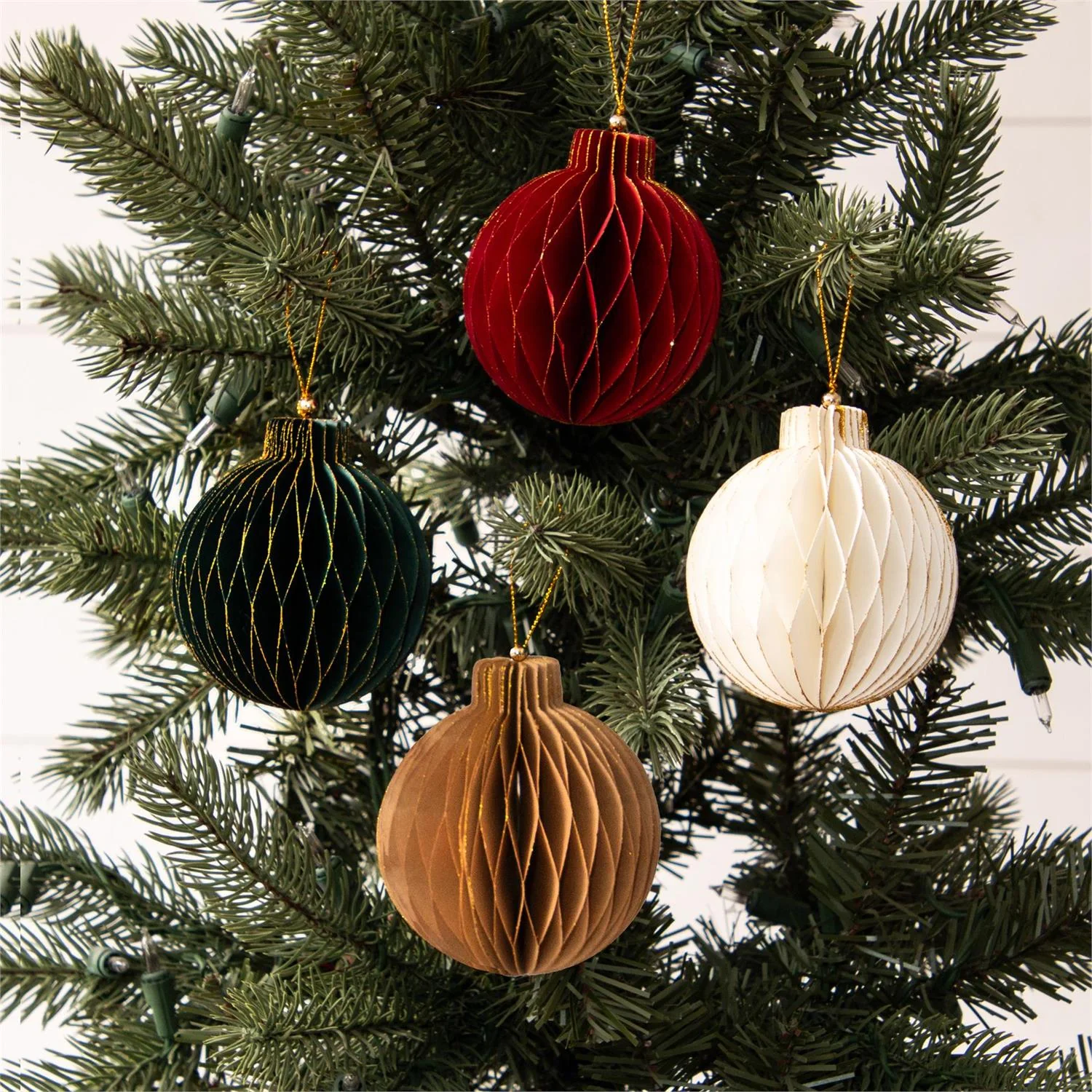 Set of 4 Gold Tipped Honeycomb Round Ornaments 3.75" - Image 4