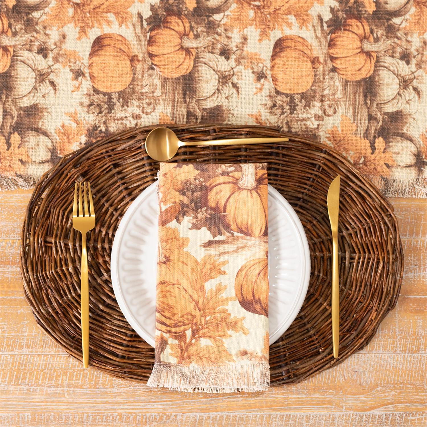 Set of 4 Leaf And Pumpkin Cloth Napkins - Image 2