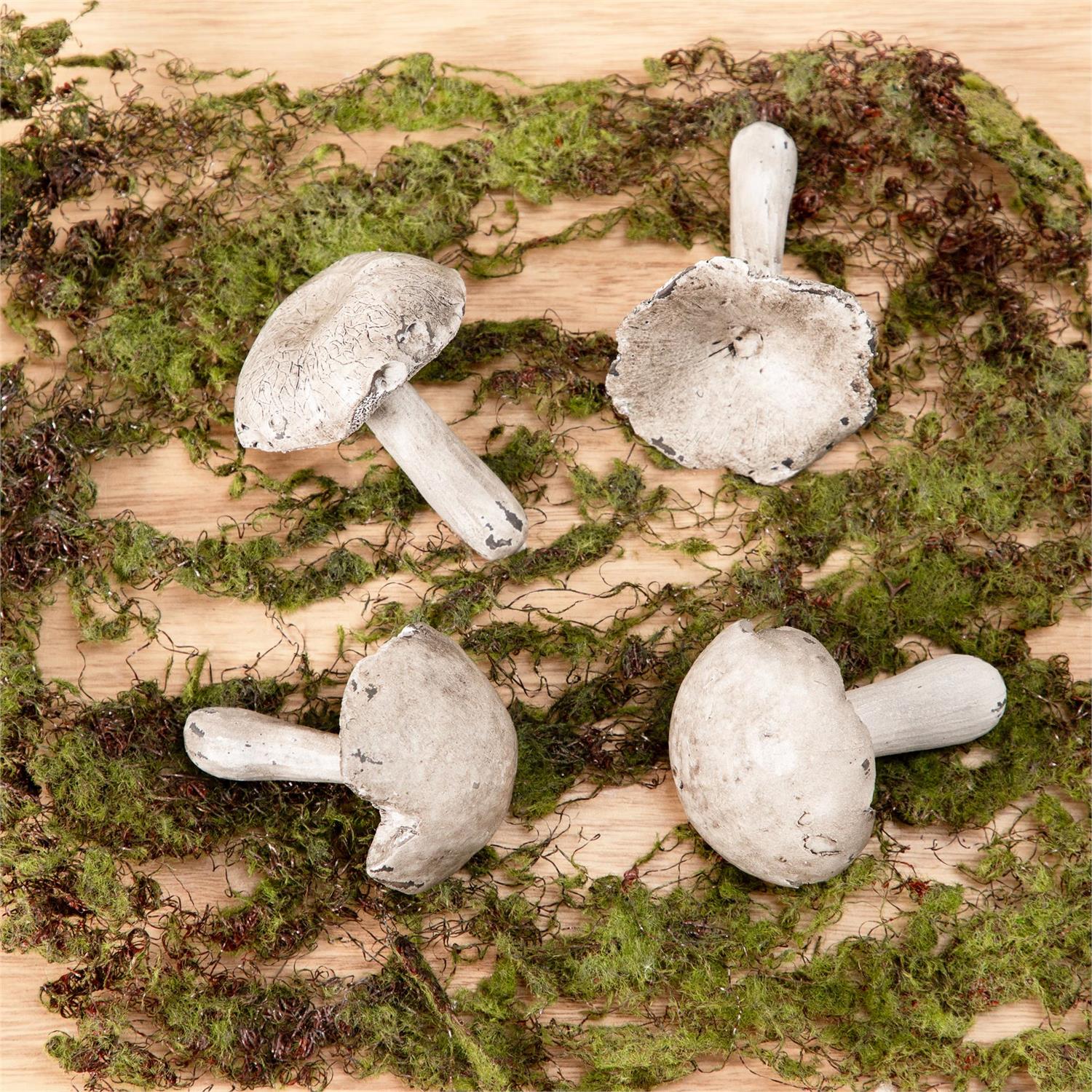Set of 4 White Rustic Mushroom Figures - Image 2
