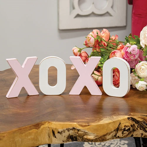 DAY 6 ๐ 14 DAYS OF LOVE ๐ Set of 4 XOXO Letter Blocks