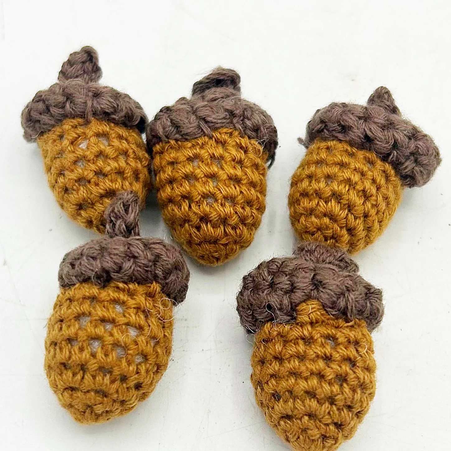 ๐ Set of 5 Mini Crochet Acorns 1"