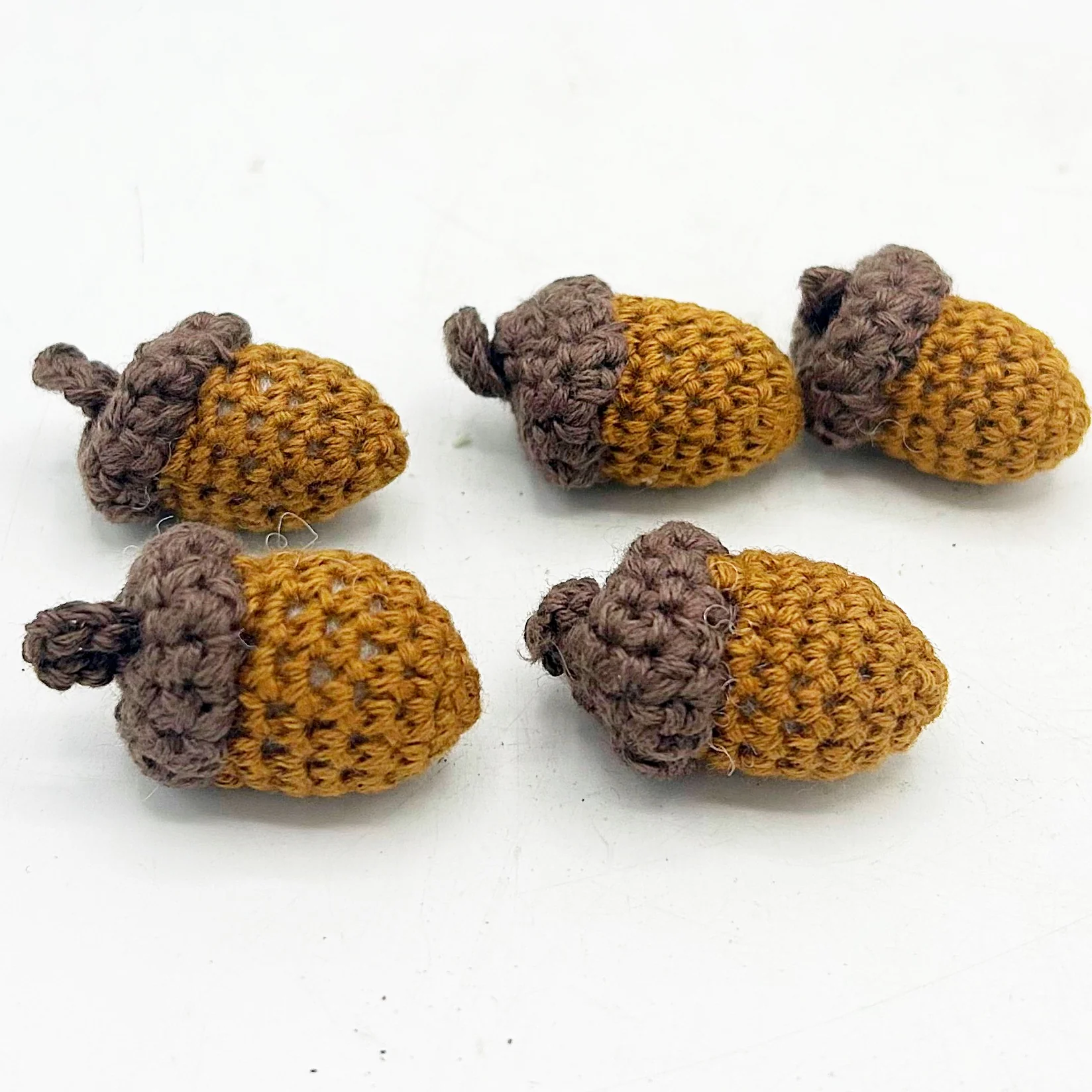 ๐ Set of 5 Mini Crochet Acorns 1" - Image 3