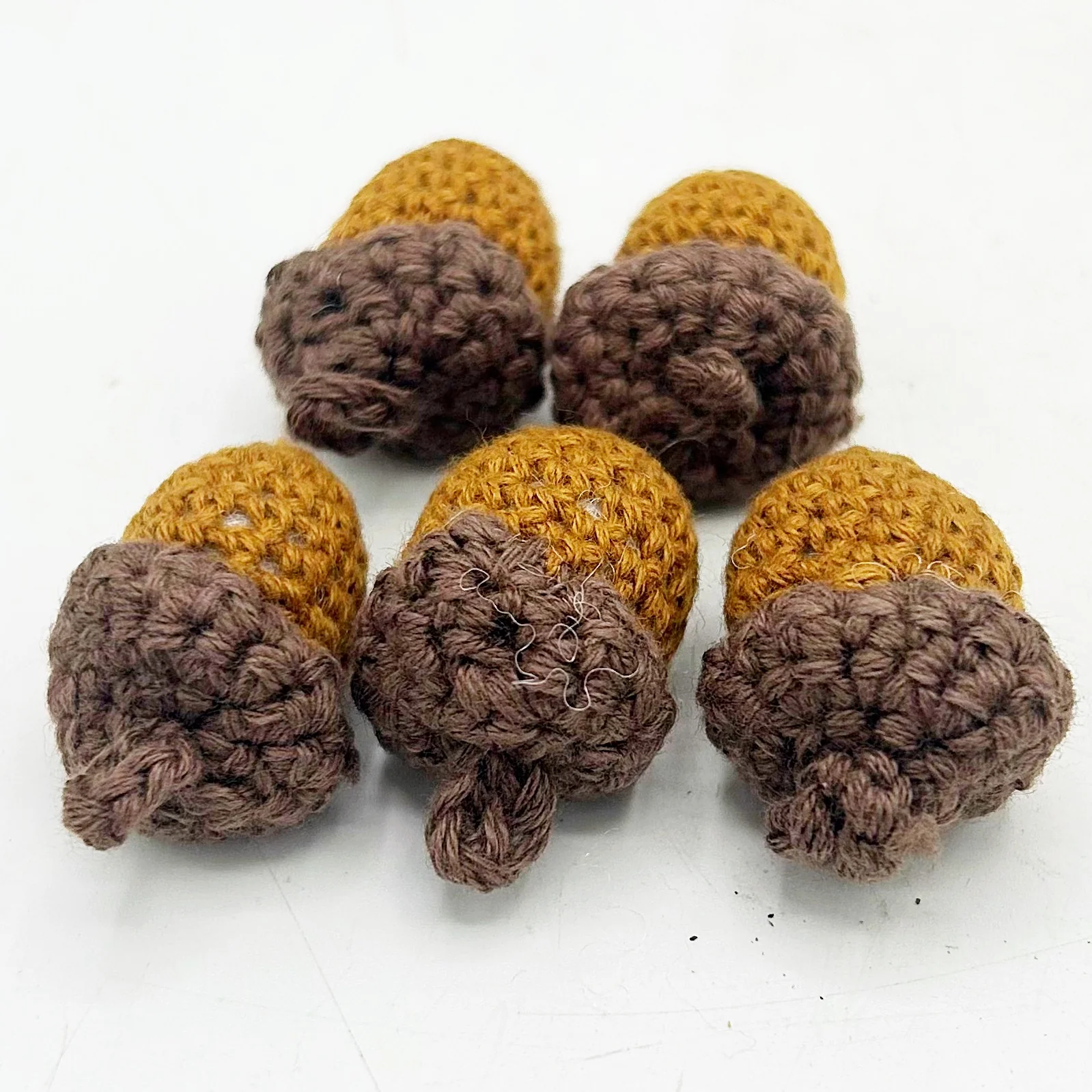 ๐ Set of 5 Mini Crochet Acorns 1" - Image 4