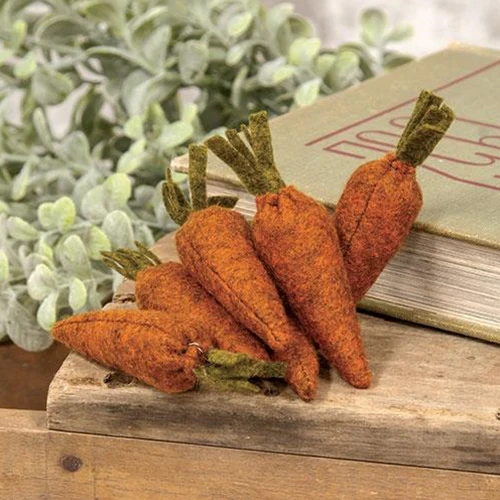 Set of 6 Felt Decorative Carrots 3.25" H