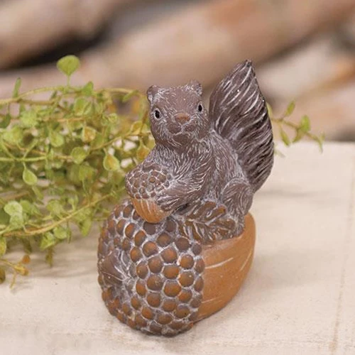 Squirrel on Acorn 4" Resin Figurine - Image 2