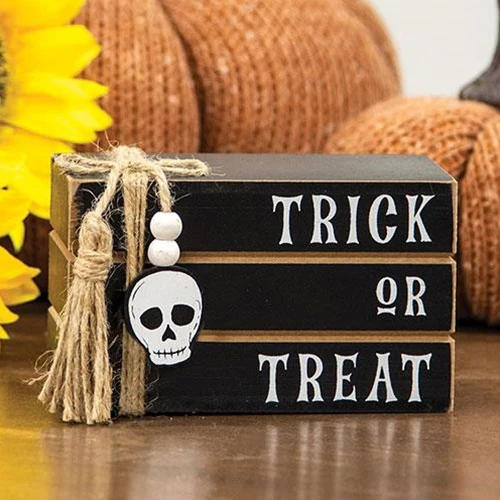 Trick or Treat Mini Wooden Book Stack - Image 2