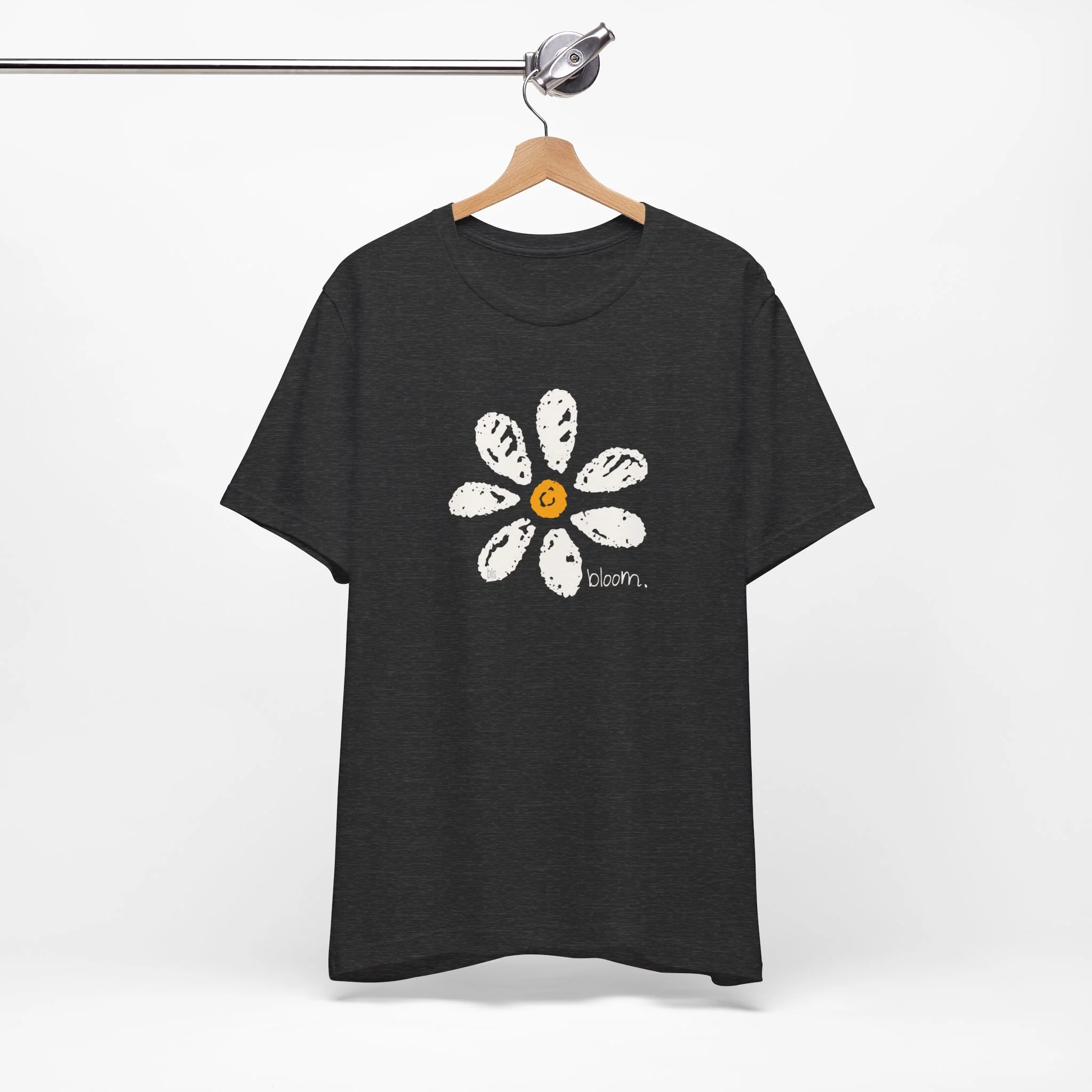๐ White Daisy Bloom Cozy T-Shirt - Image 2