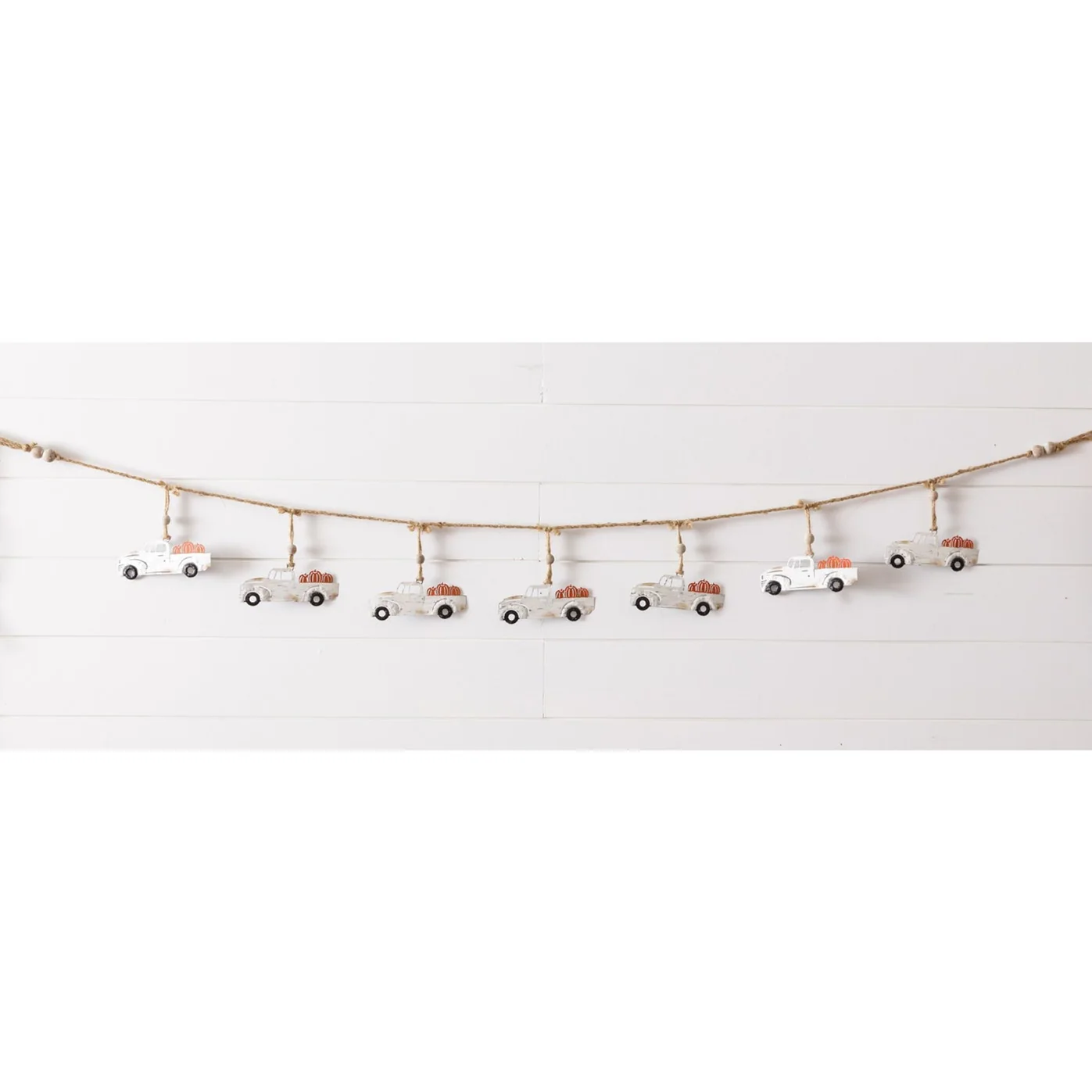 White Truck with Pumpkins 68" Garland